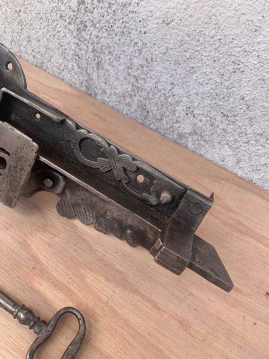 fechadura ferro forja Centenaria