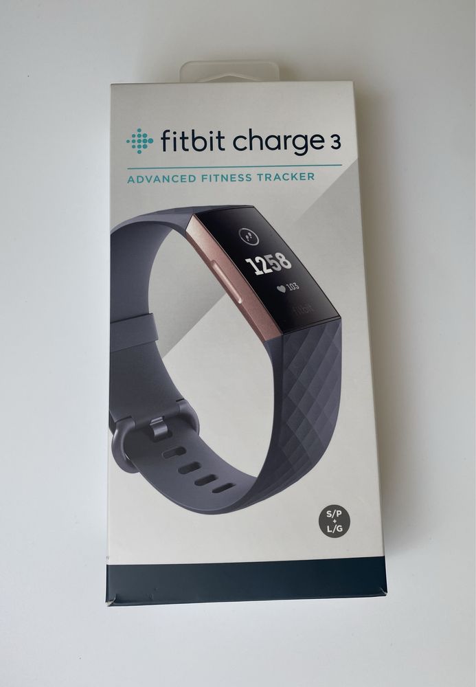 Фитнес-браслет Fitbit Charge 3