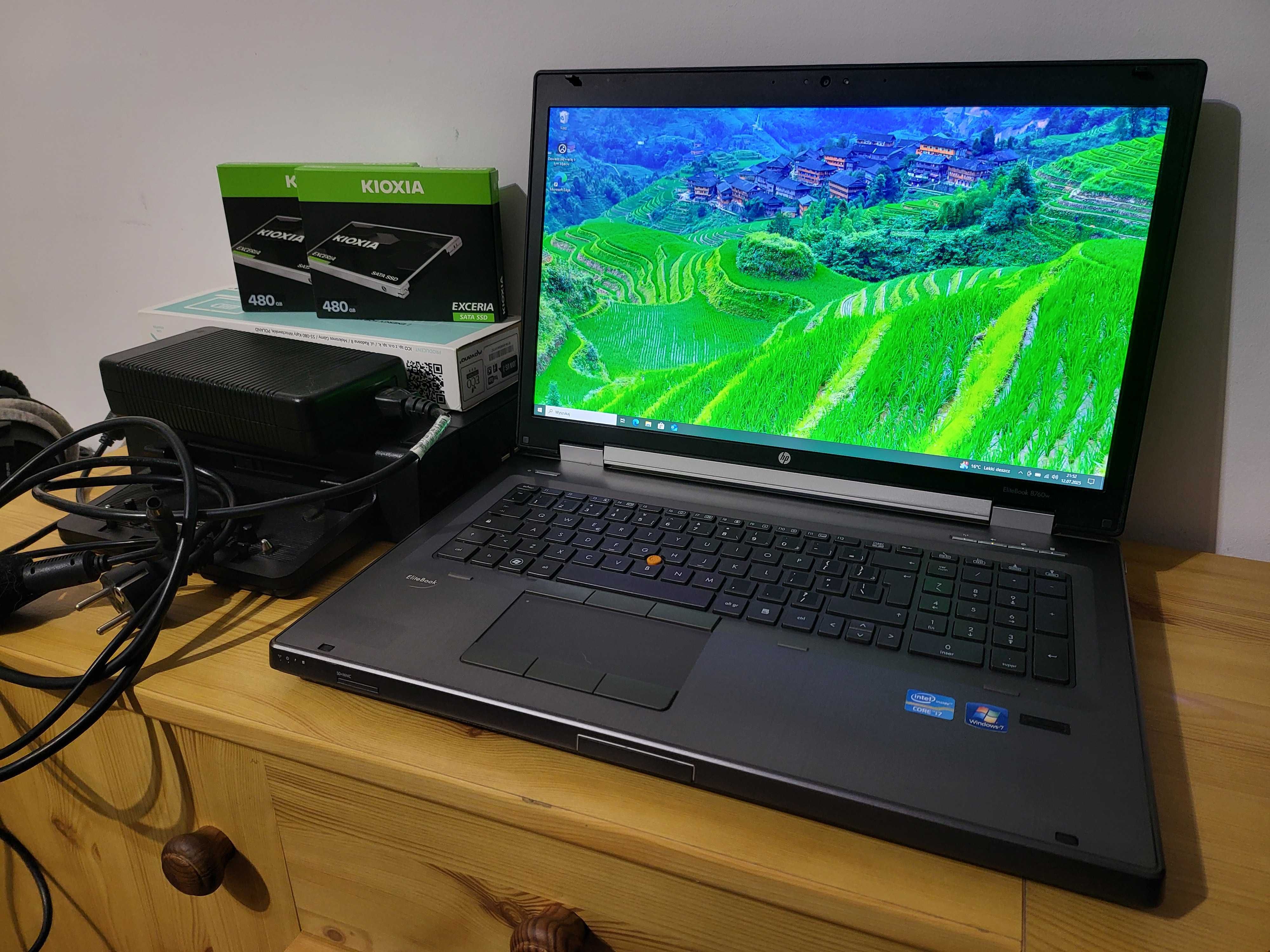 laptop gamingowy stacja robocza HP 8760W i7 2TB 17,3 VA FHD NVIDIA GTX