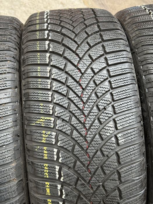 Шины БУ 215 50 R 17 Bridgestone Blizzak Lm005 резина зима