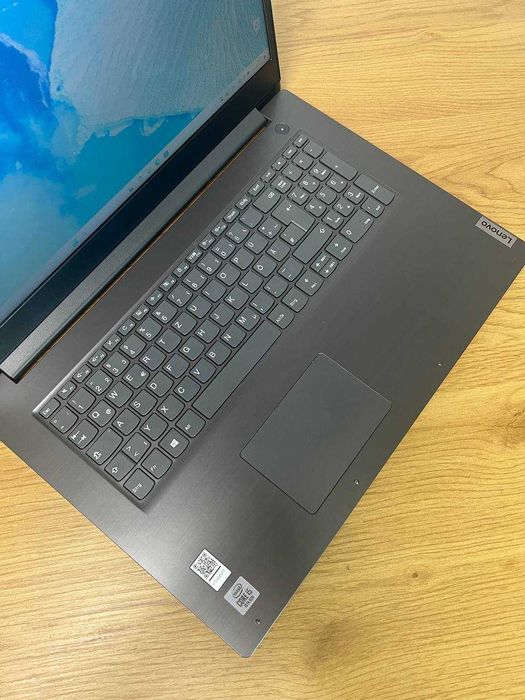 Ноутбук Lenovo V17-IIL Iron Grey I5 1035G1 \ 4gb \ 256GB SSD