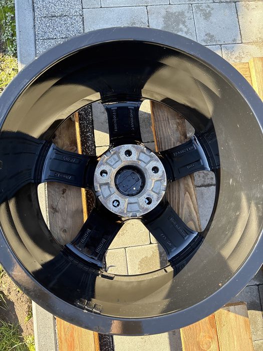 Felgi Audi oryginalne NOWE 17x7.5xET28