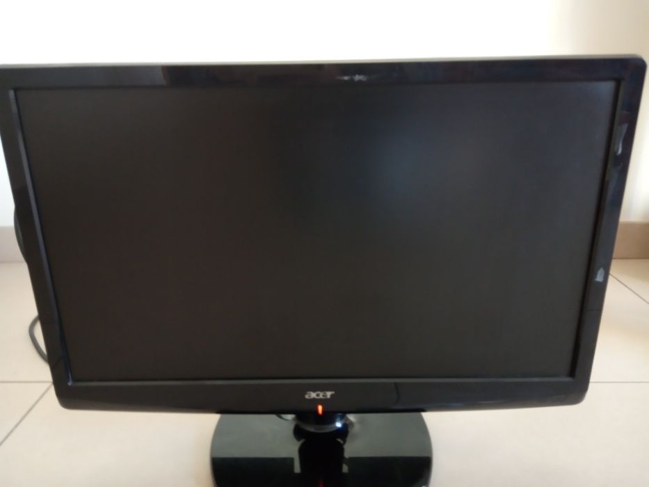 lcd tv At2326ML de 60cms