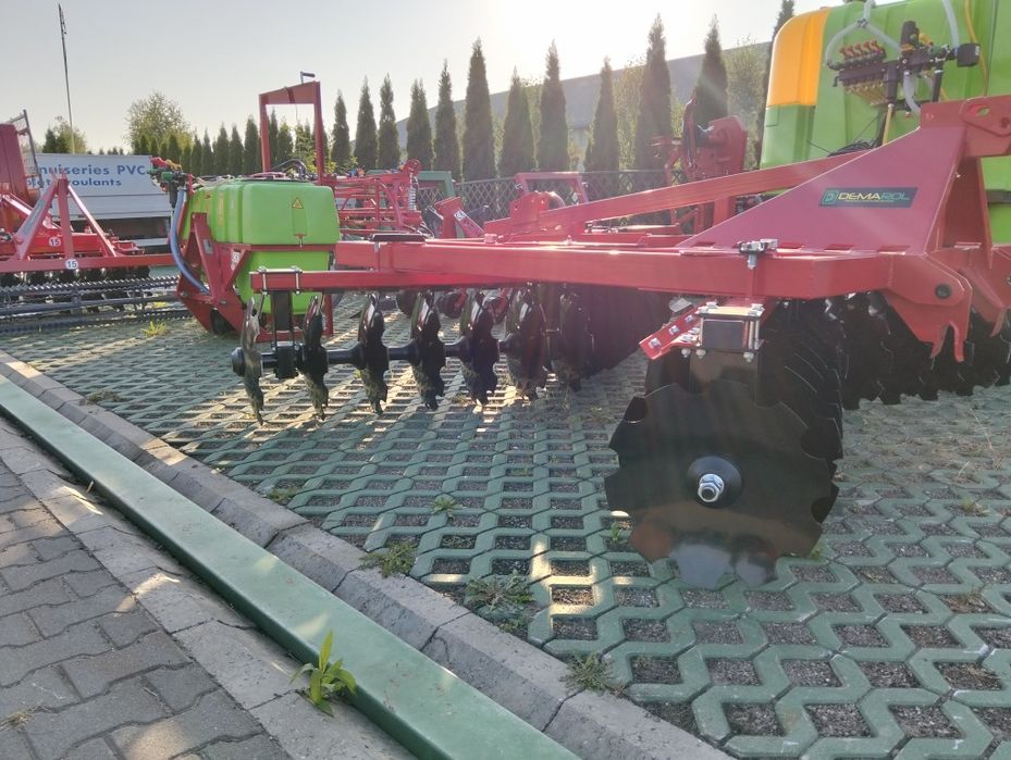 Brona talerzowa talerzówka układ X 2.7m (4x6] DEMAROL