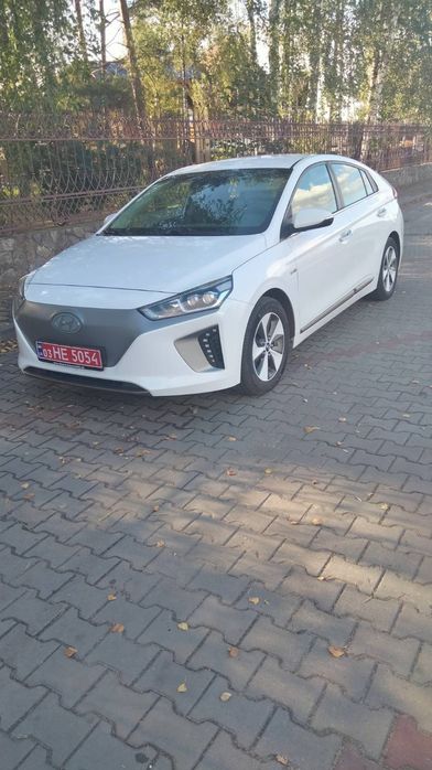 Продам Hyundai Ioniq Electric 28kwt