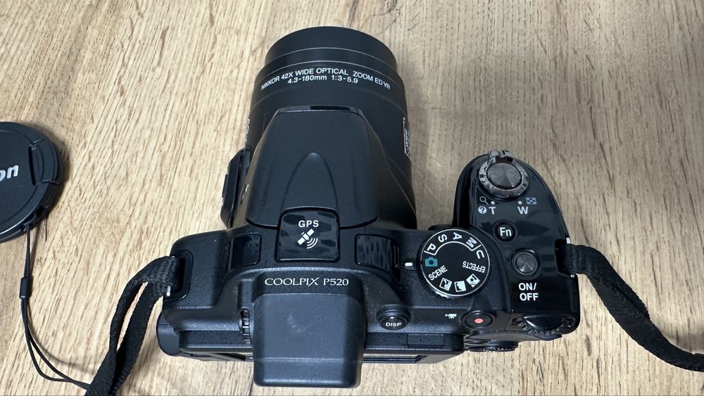 Фотоапарат NIKON Coolpix P520 SuperZoom Супер фото на далекій відстані