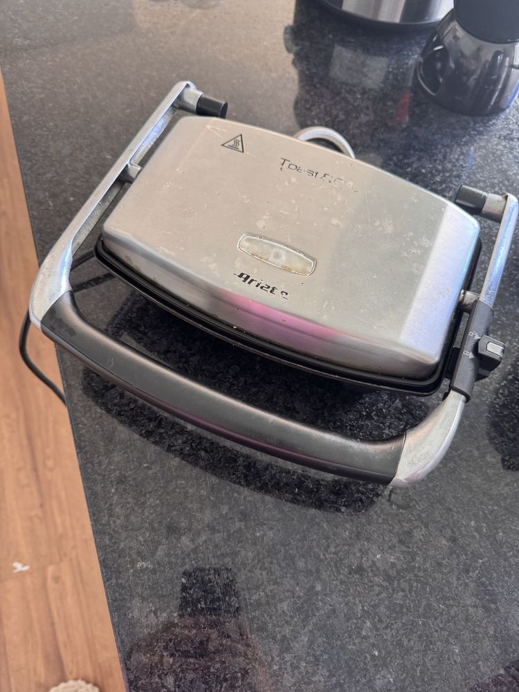 Sanduicheira / Grill Ariete – Inox