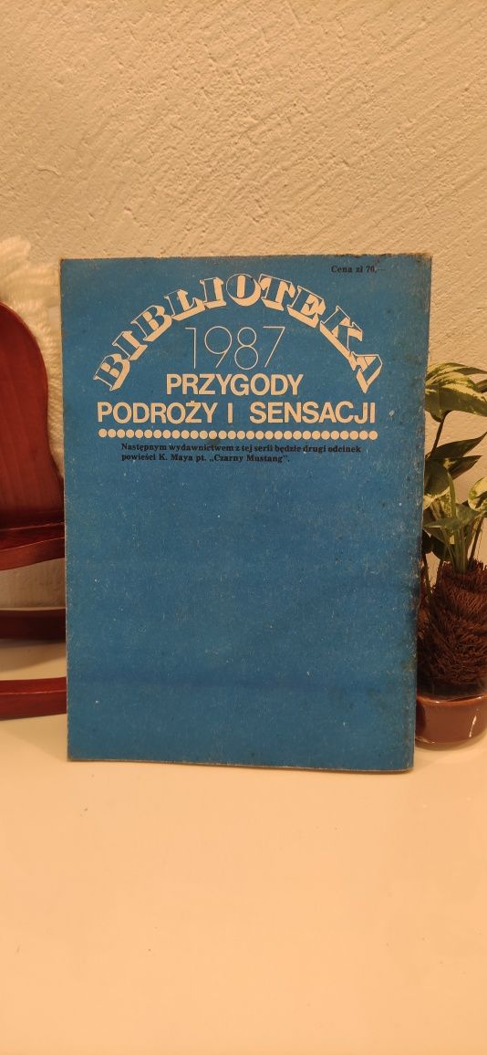 Książka  Czarny Mustang 1987 rok