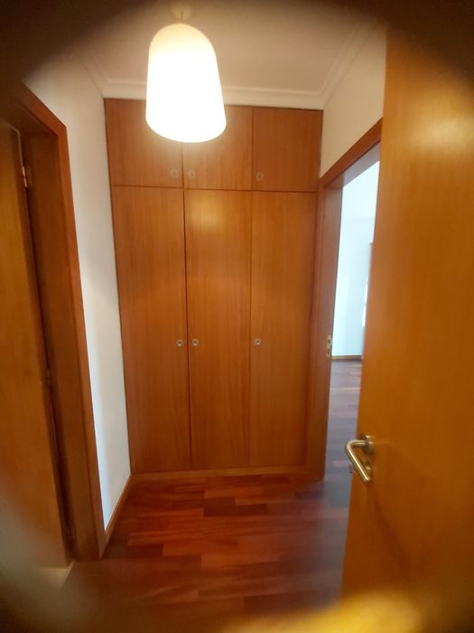 T1- Perto do metro- Rio Tinto- Investimento.