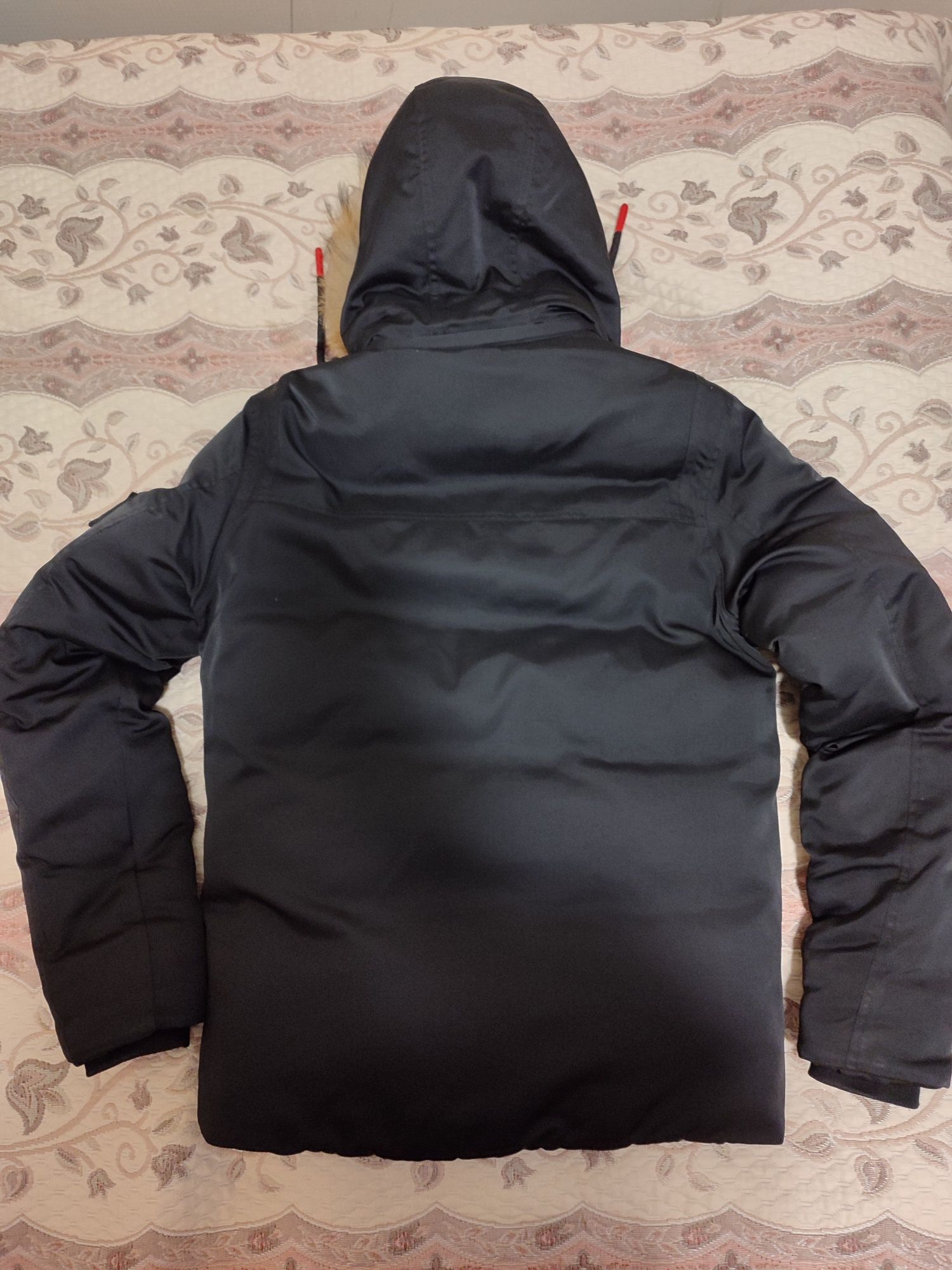 Куртка Remain  M Чорний зимова, на підлітка 
Кур