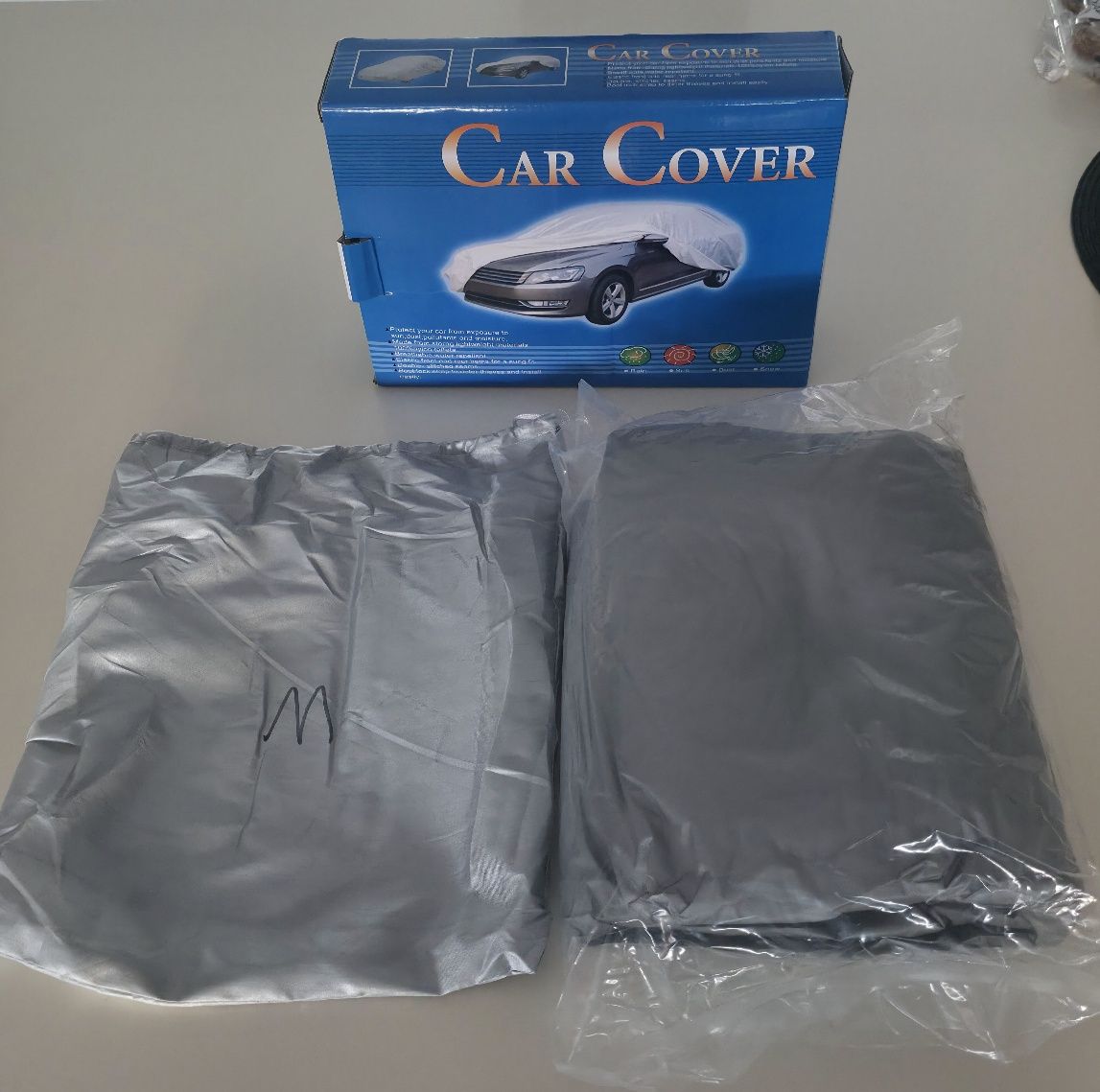 Cobertura carro nova