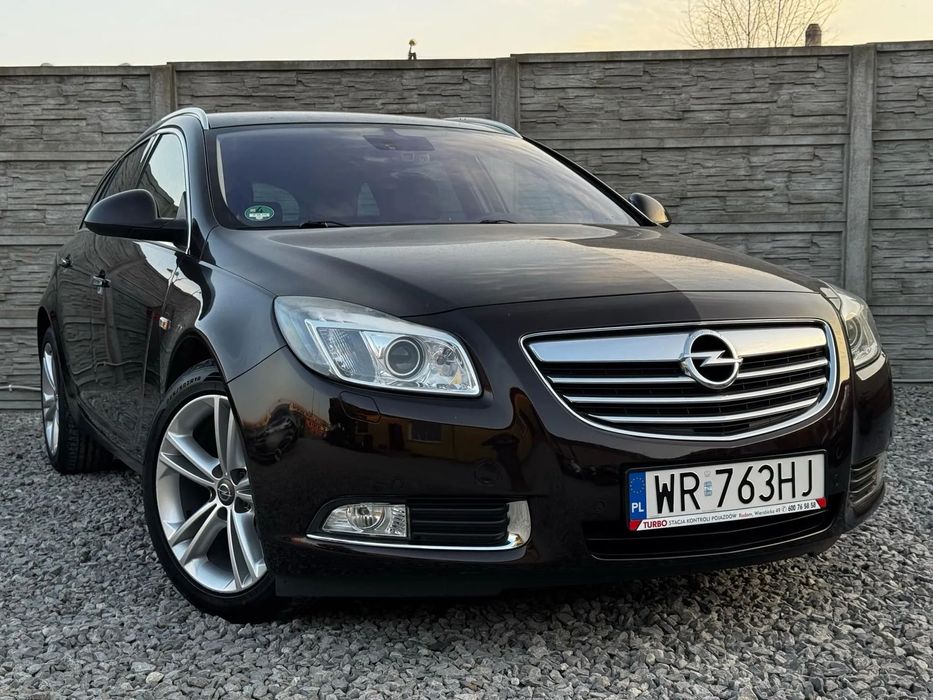 Opel Insignia Bezwypadkowa sprowadzona zarejestrowana