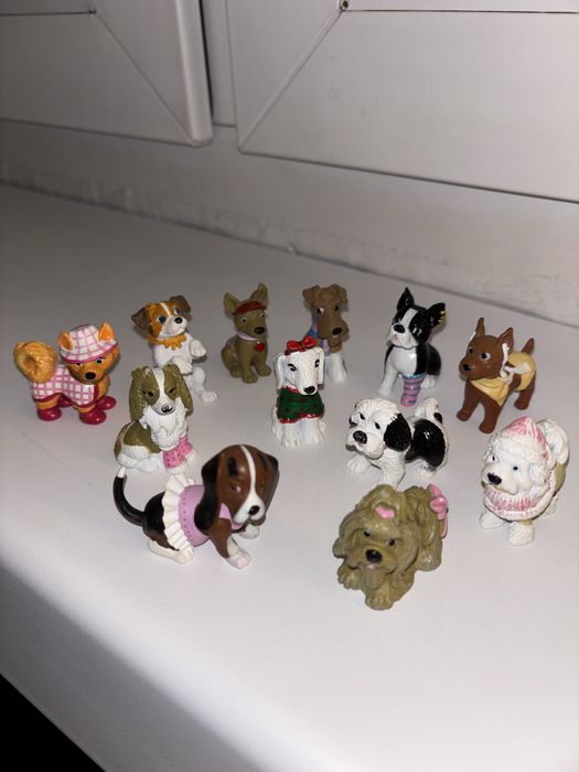 Kolekcja figurek kolekcjonerskich piesków chi chi love and friends