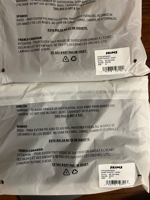 Жіноча футболка SKIMS Fits everybody - M- 900 грн -  ОРИГІНАЛ