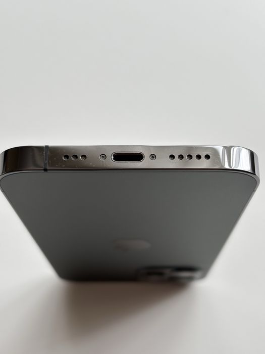 iPhone 12 Pro iCloud lock (BYPASS)