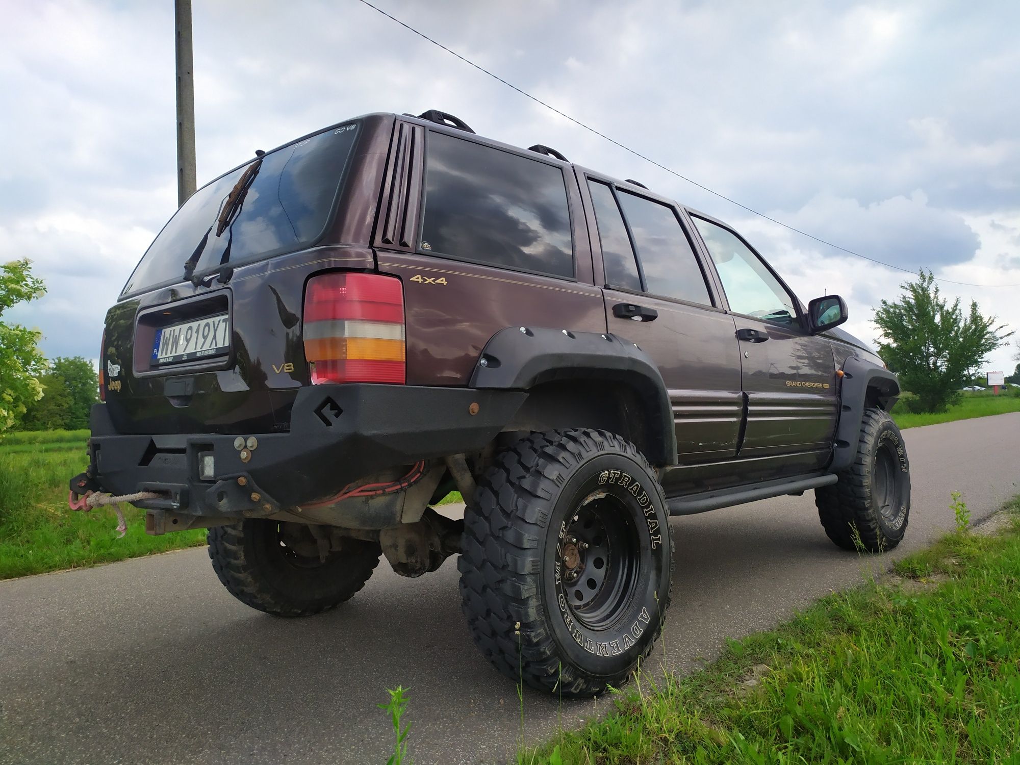 Sprzedam Jeep Grand Cherokee ZJ 5.2 LPG