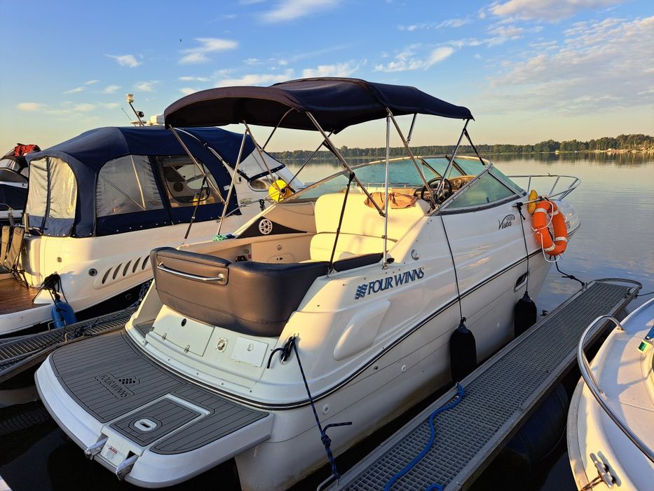 Sprzedaż /Zamiana Jacht łódź motorowa FourWinns Vista 248.