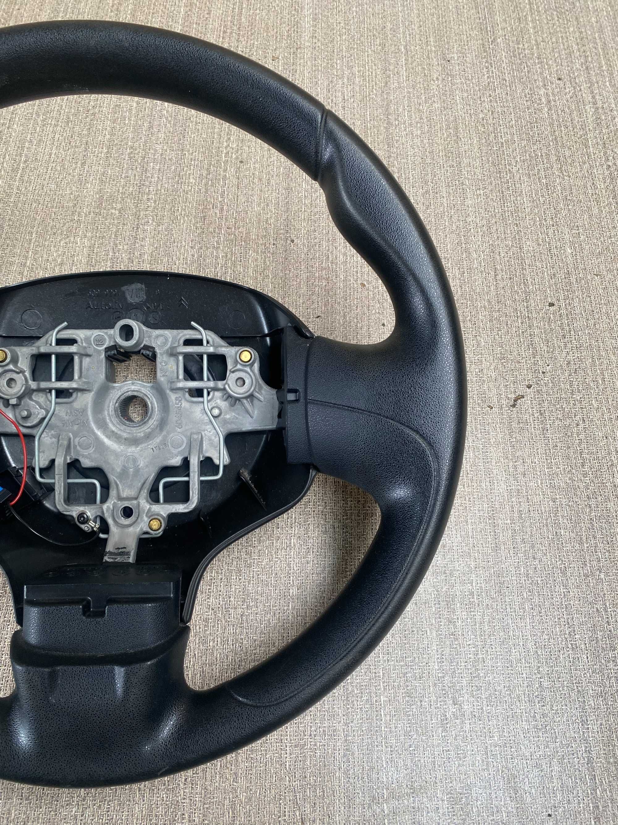 Kierownica citroen c3 picasso lift