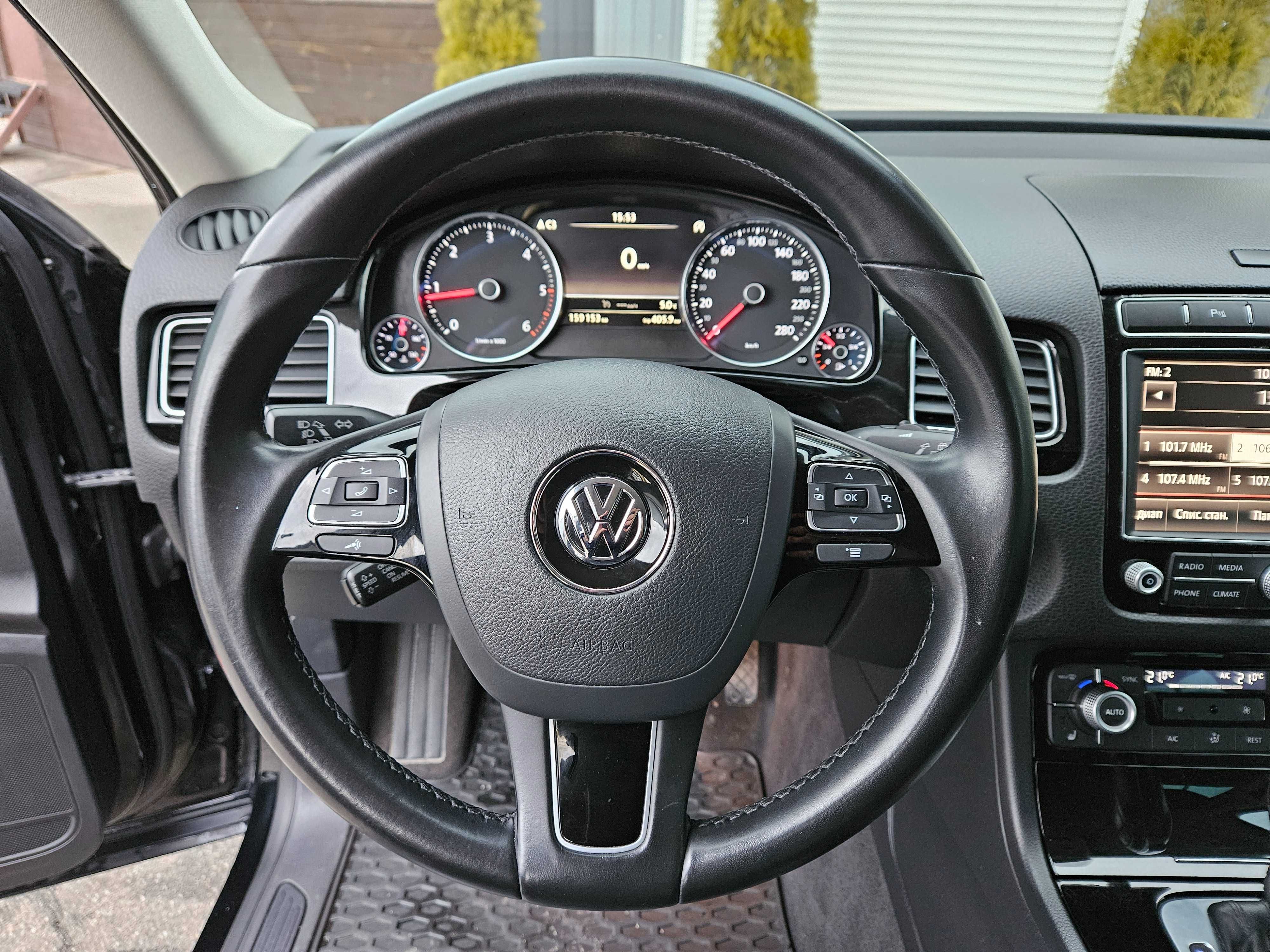 Volkswagen Touareg 3.0TDI, на ПНЕВМО! 2017р.