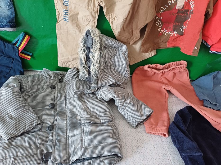 Lote de roupinhas 12 a 18 meses.