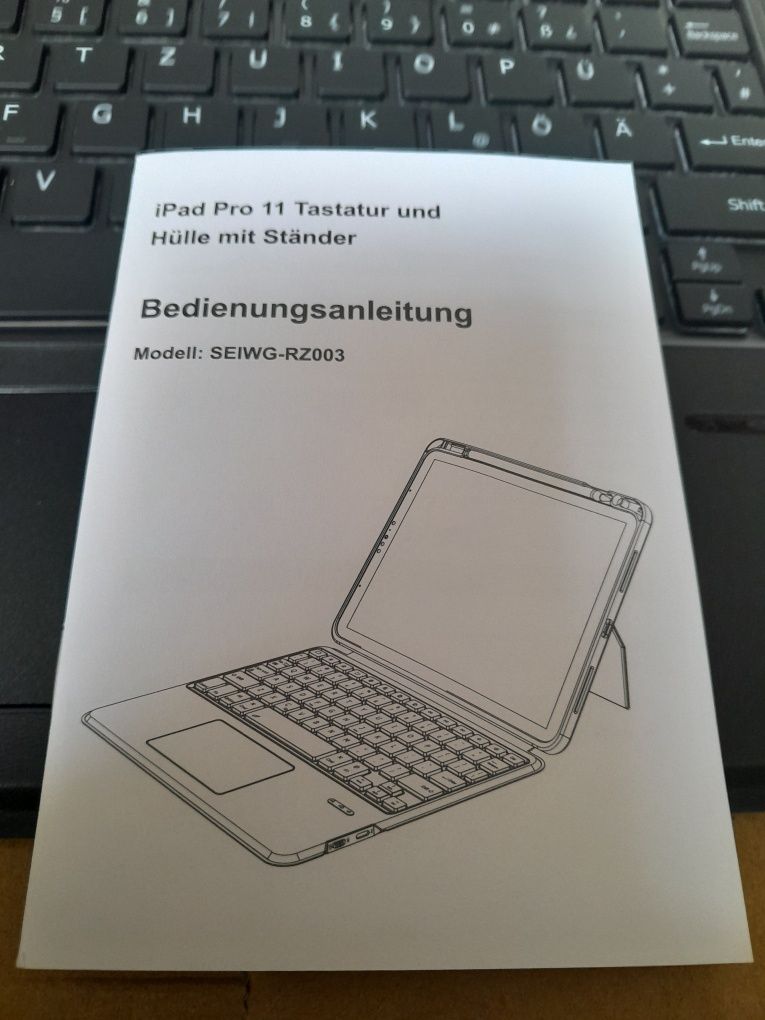 Klawiatura bluetooth plus etui do ipad pro 11 układ de qwertz