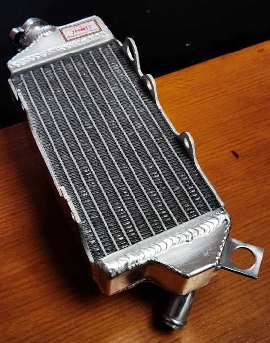 Radiador Kawasaki KX80 de 91 a 97 e KX100 de 95 a 97 Alumínio Perf.