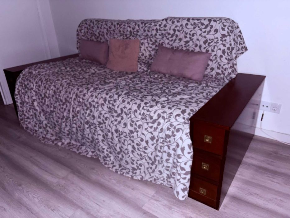 Sofá-Cama c/ gaveta + 2 Colchões