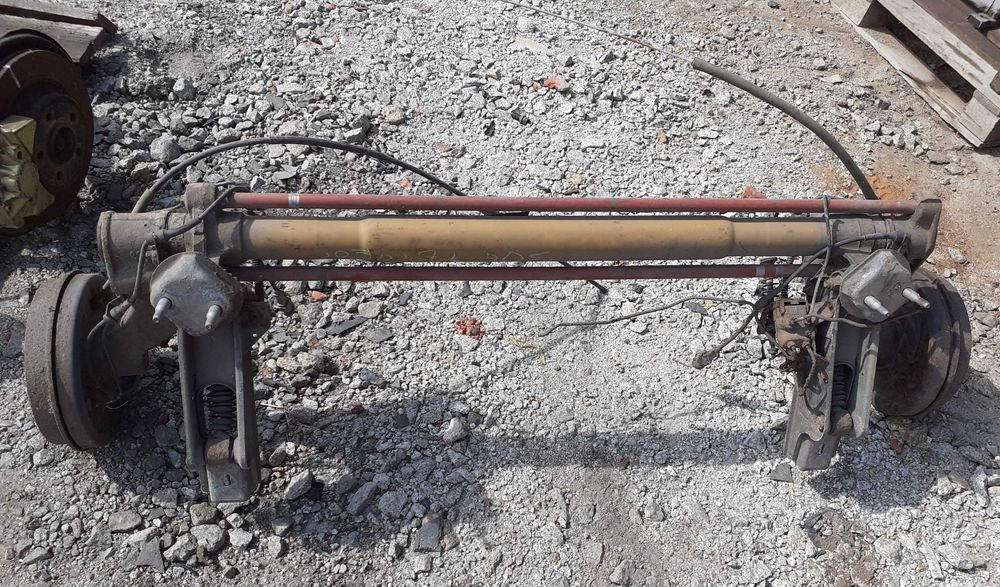 Belka tylna Peugeot 306