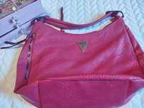 Mala Guess rosa escuro
