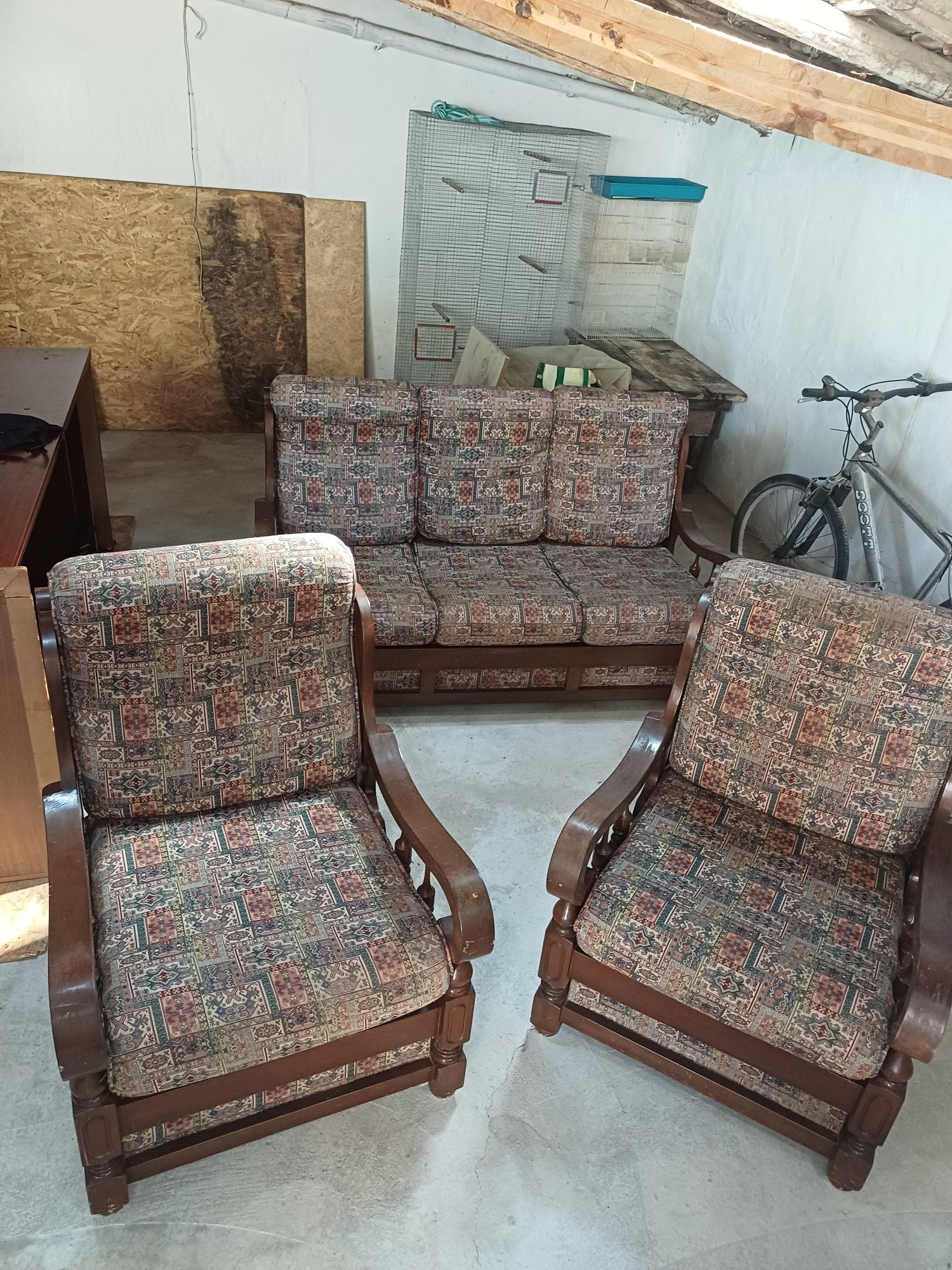 Sofá 3 lugares e 2 sofas individuais
