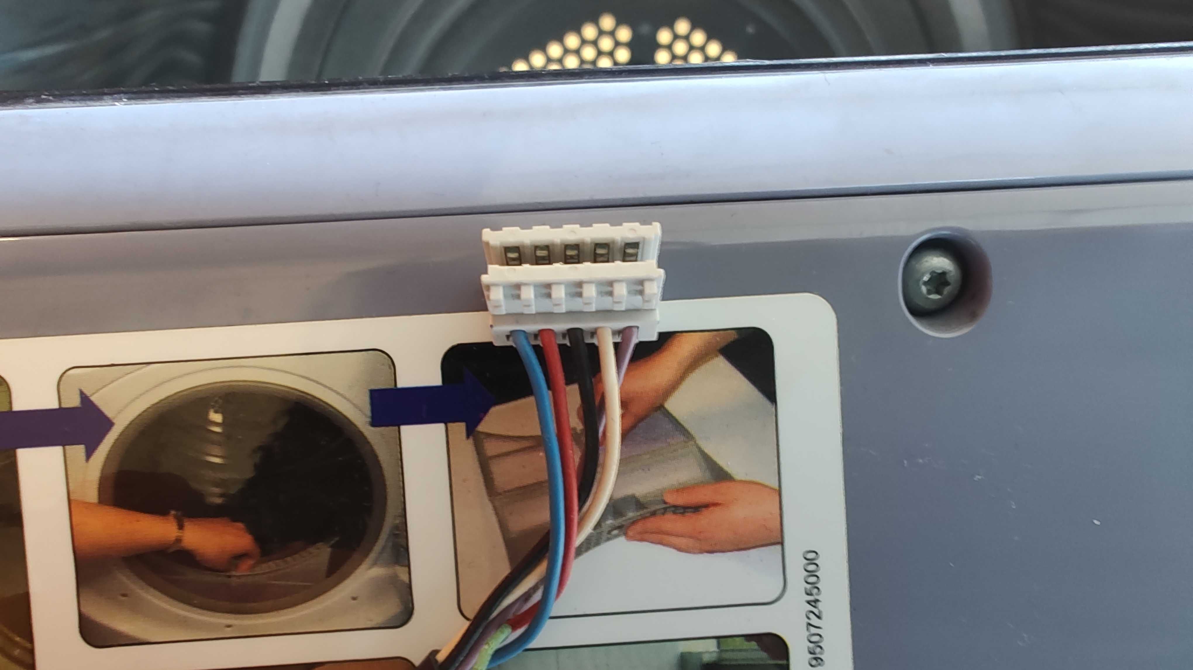 Drzwi z programatorem AQCF851 BU EU HotPoint Ariston sprawne Płyta