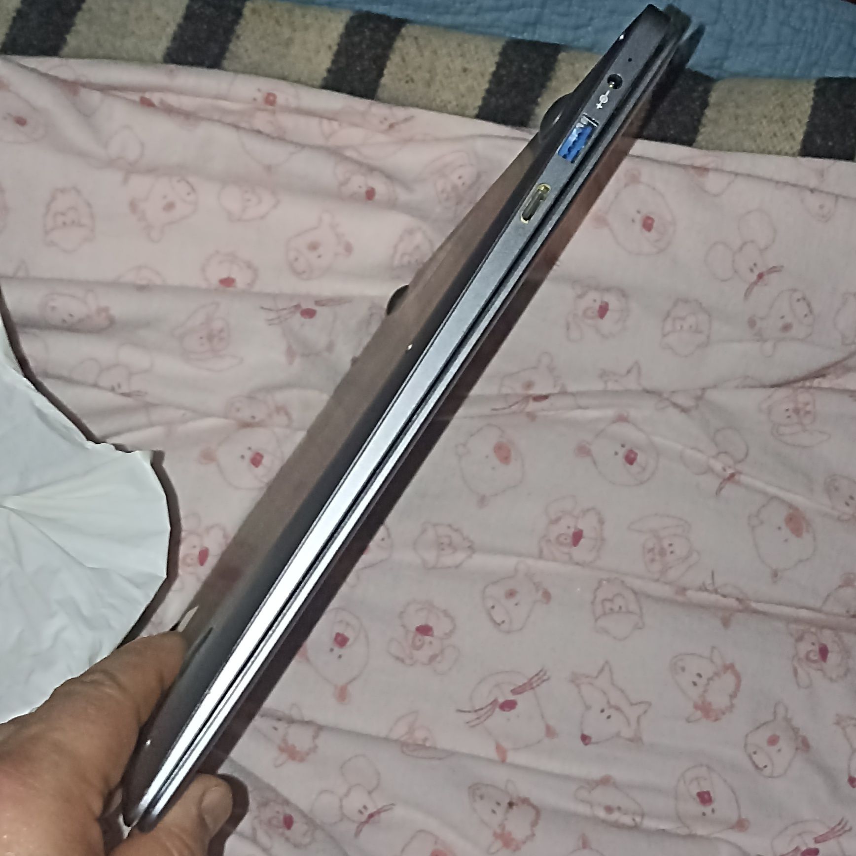 Chuwi Lapbook Plus écran 15.6 polegadas com carregador