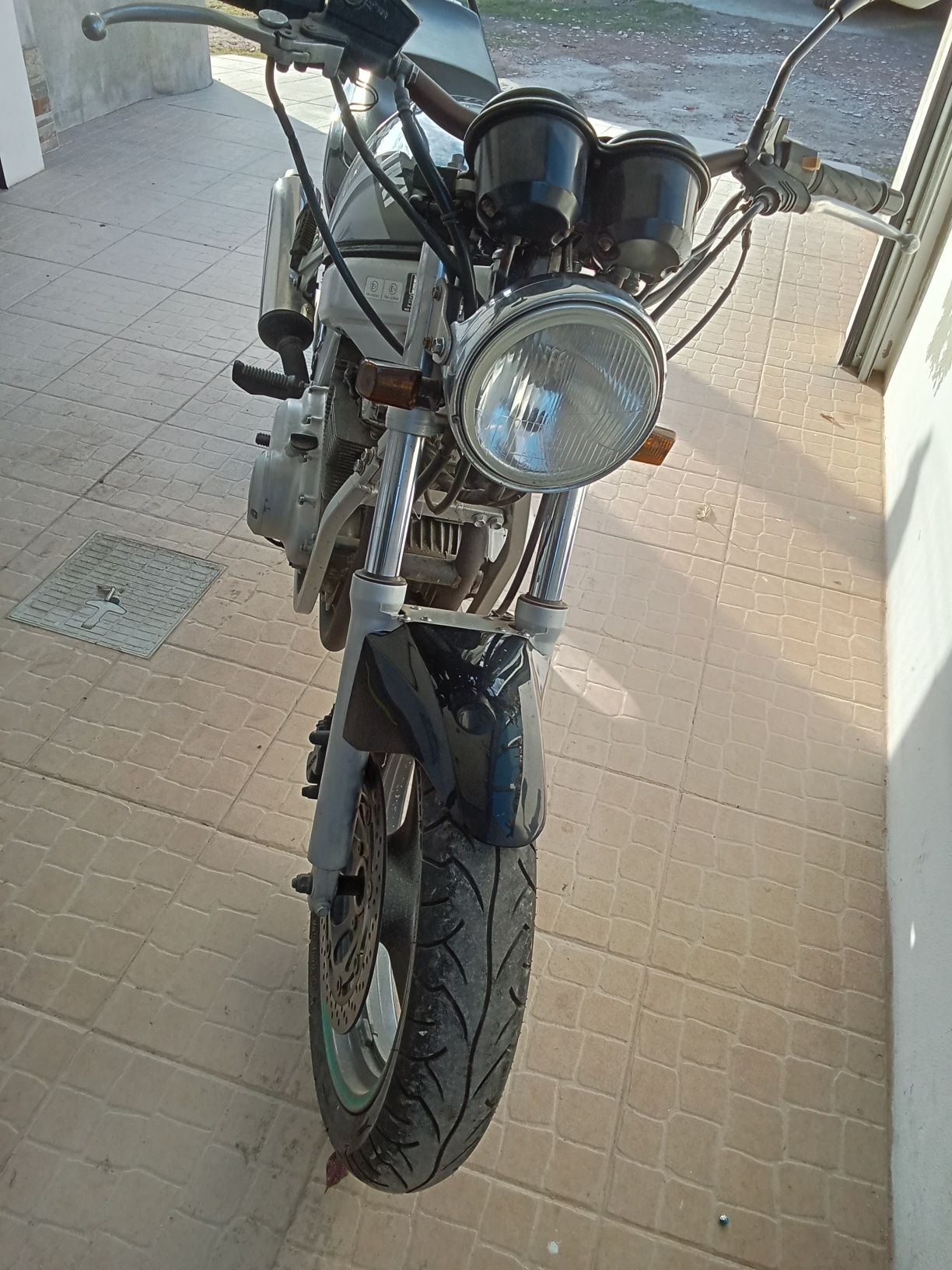 Mota Suzuki GS500