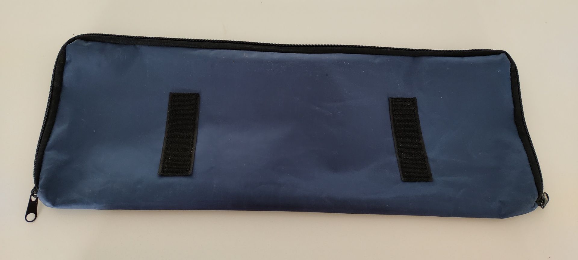 Kit triângulo pré-sinalização + colete refletor com estojo Ford