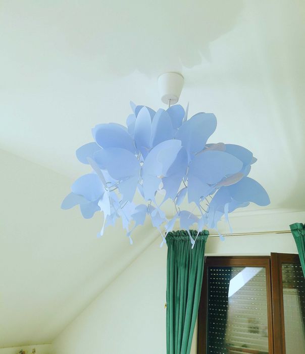 Lampa wisząca MOTYLE do pokoju dla dziewczynki