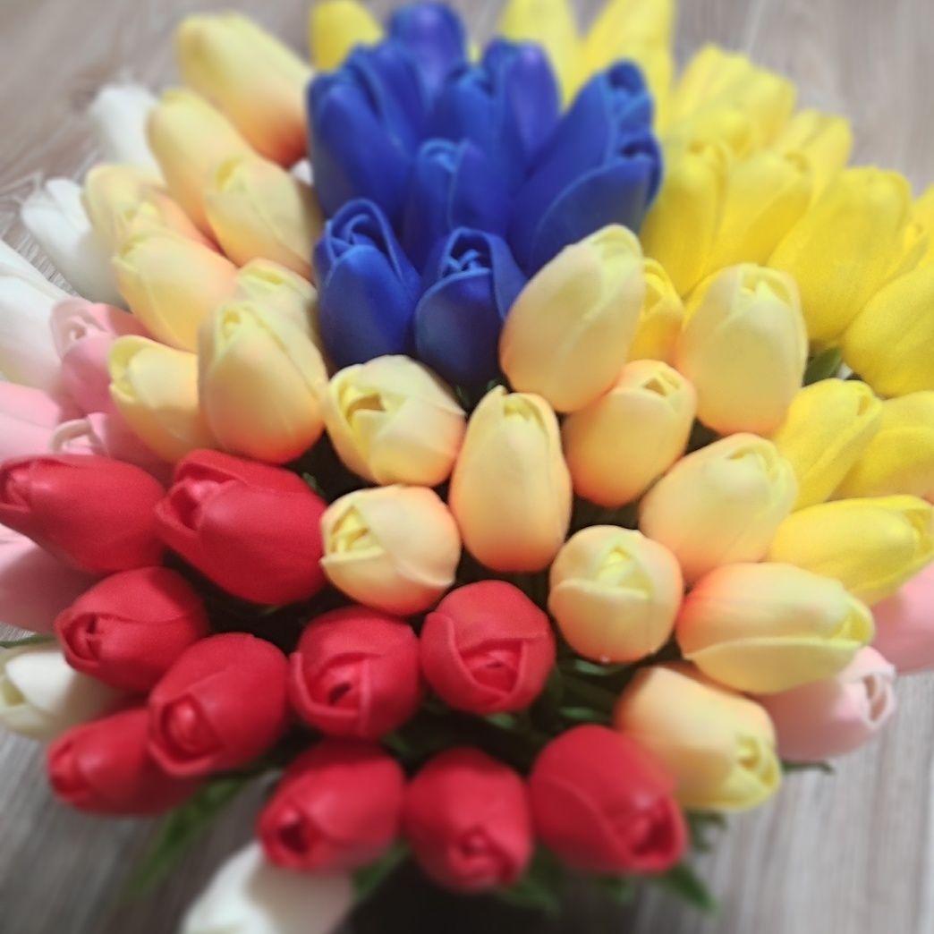 Гелеві тюльпани штучні квіти