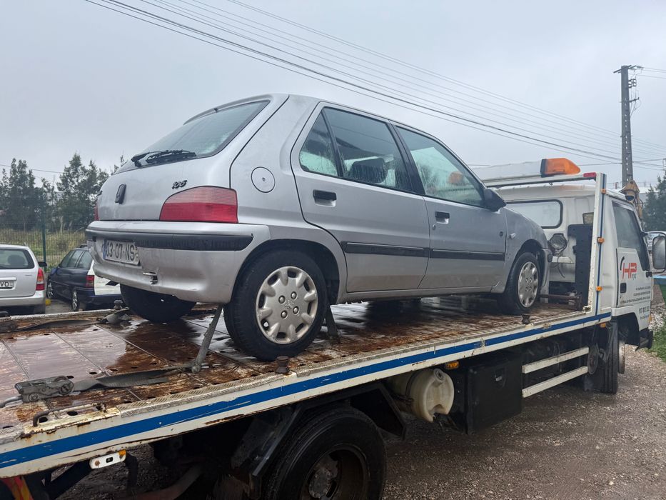 Peugeot 106 para peças