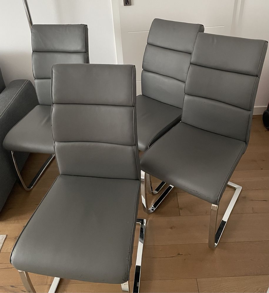 4 szare krzesła z eko skóry do renowacji