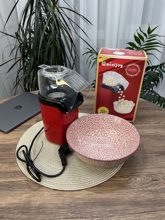 попеорн, попкорнниця, пристрій для готування попкорну