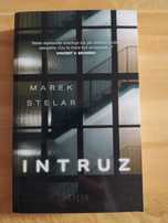 "Intruz" Marek Stelar