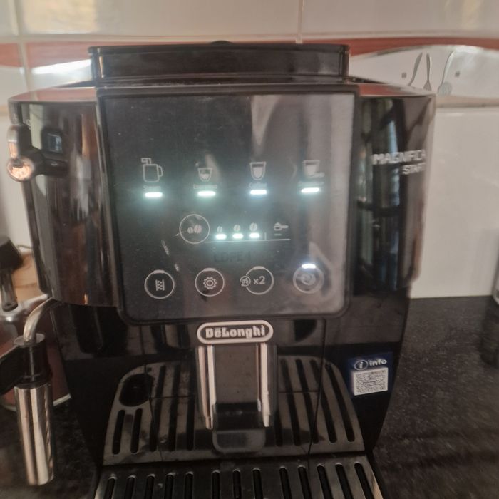 Máquina de café Delonghi