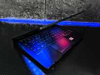 Fujitsu Lifebook | Mały japoński potwór | i5-8250U 16GB 512GB FHD  W11