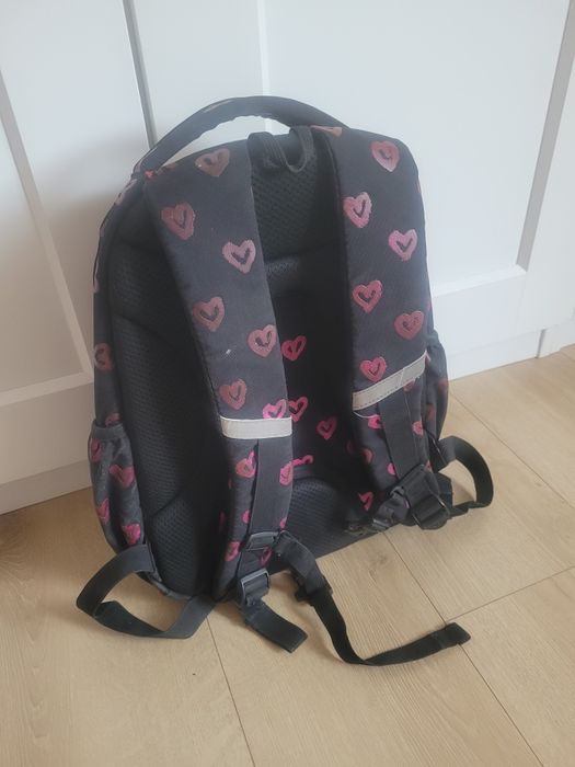 Plecak szkolny CoolPack czarny w różowe serca Cool Pack