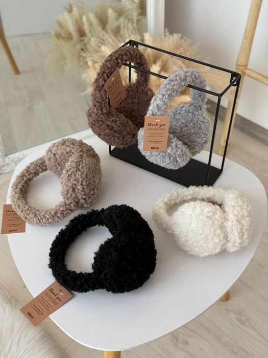 Теплі навушники лама