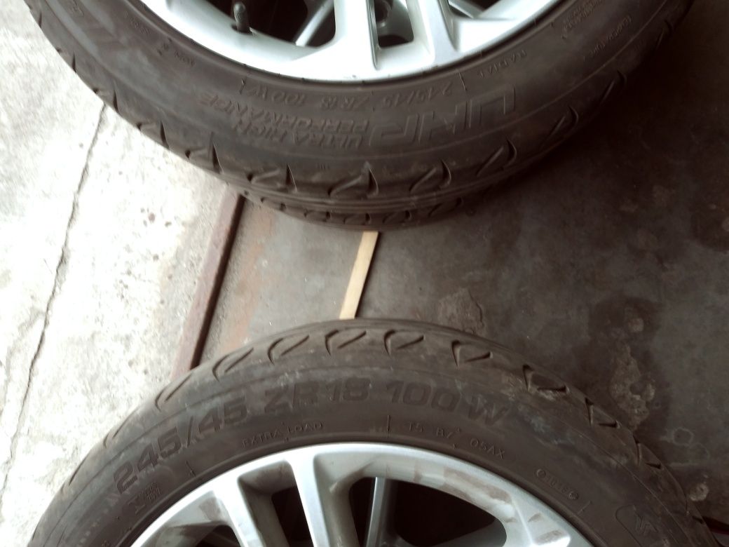 Kormoran UHP 245/45R18 XL