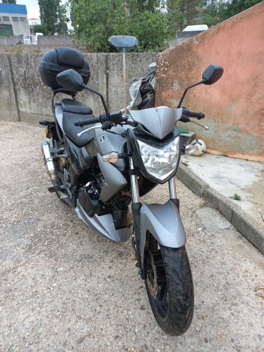 Vendo mota sym wolf 125
