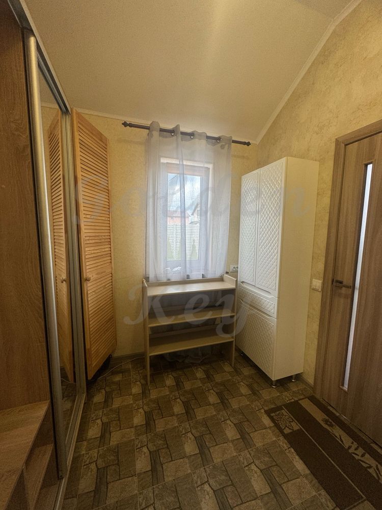 Продам Будинок/Дачу з Ремонтом,ділянка 5сотих,КМ ПідГорою,Гора18кмКиів