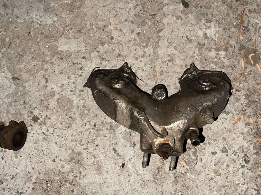 Продам Впускной колектор Ваз 2101-07