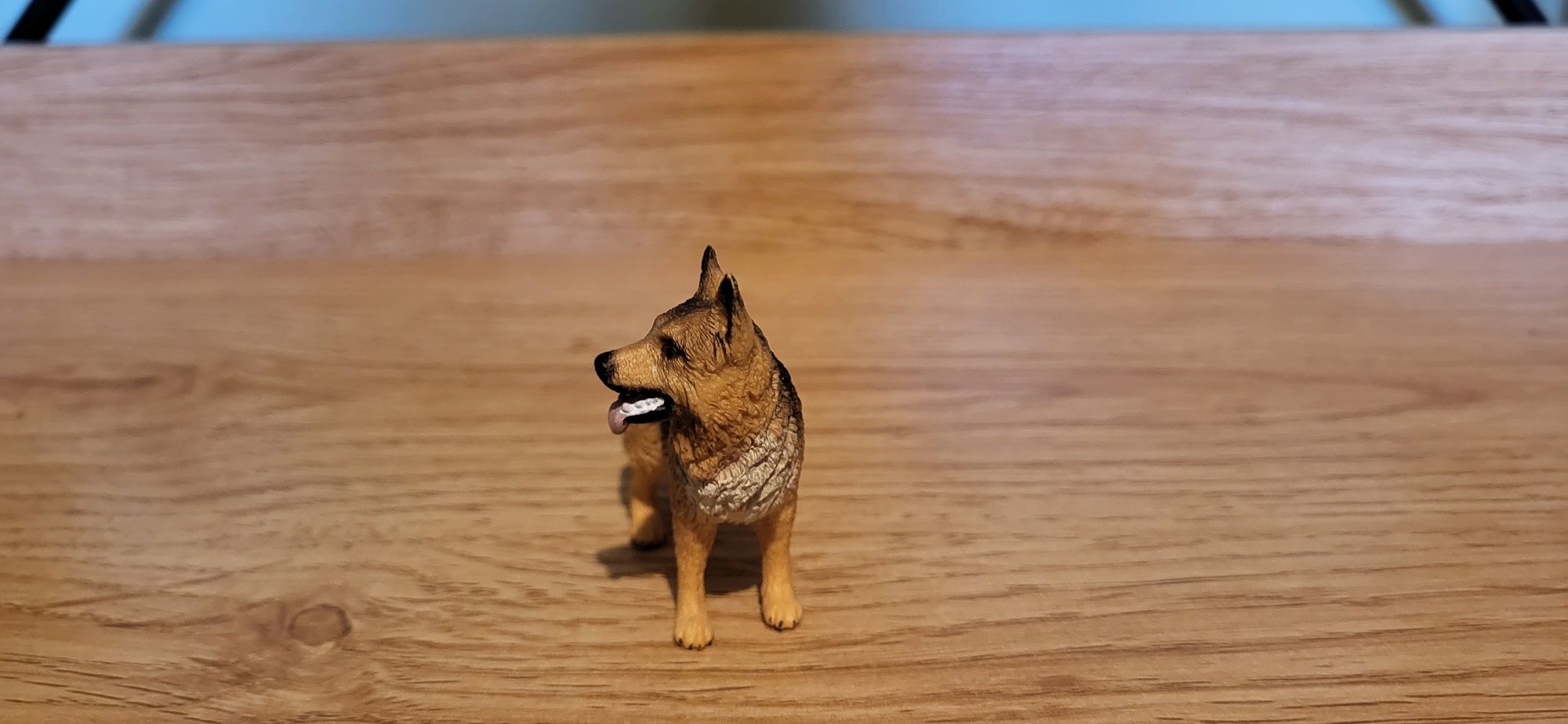 Schleich pies owczarek niemiecki figurki model z 2014 r.