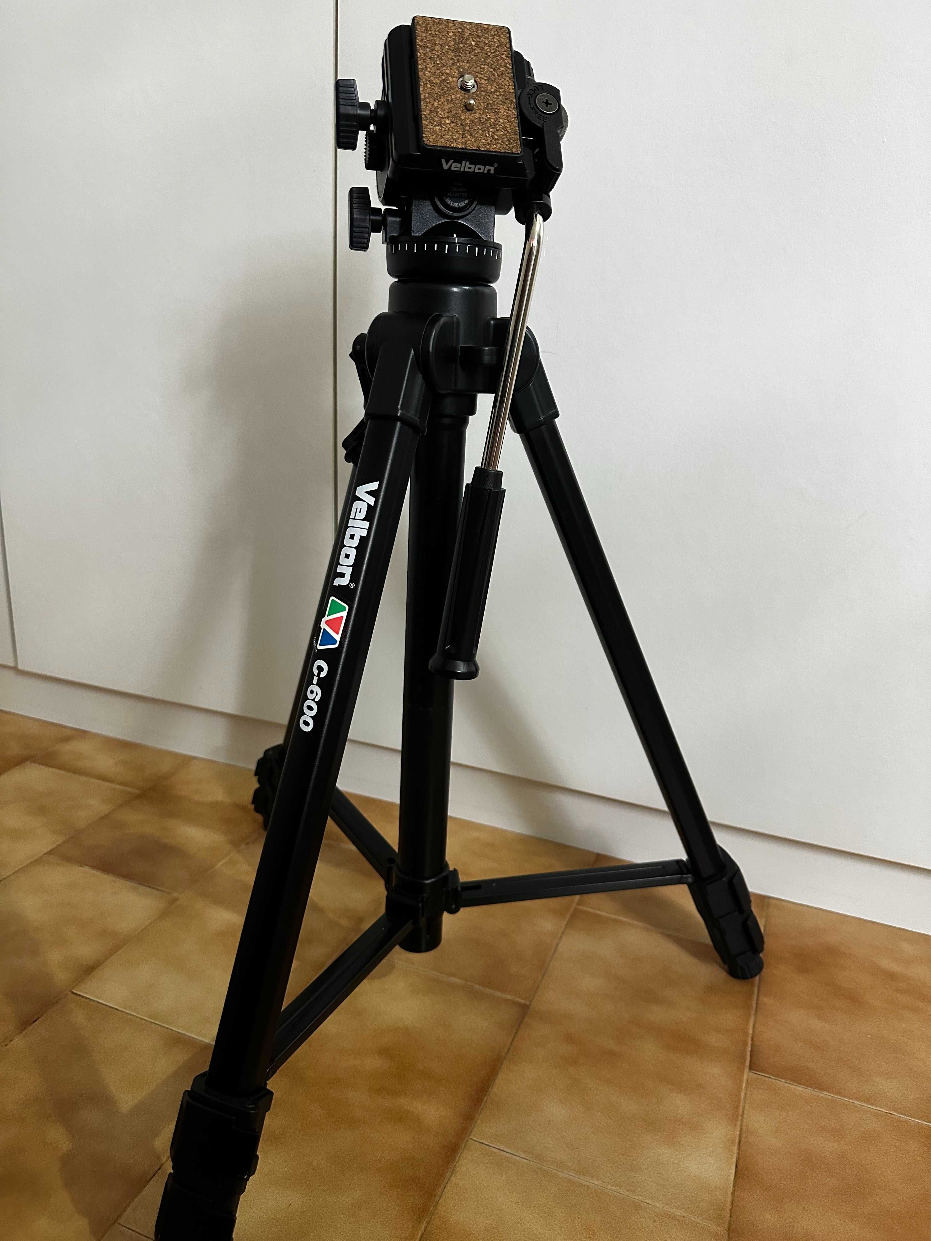 Velbon c-600 tripod